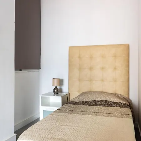 Apartment Home2book Center